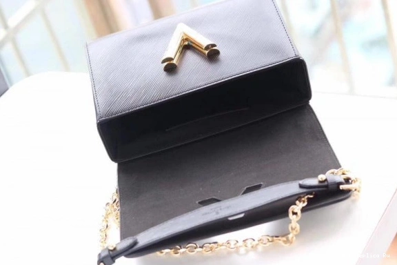 AAA Replica Ru Louis Vuitton TWIST 0806